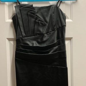 Beautiful black strapless dress